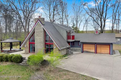 6012 Camden Acres Dr, Crestwood, KY 40014