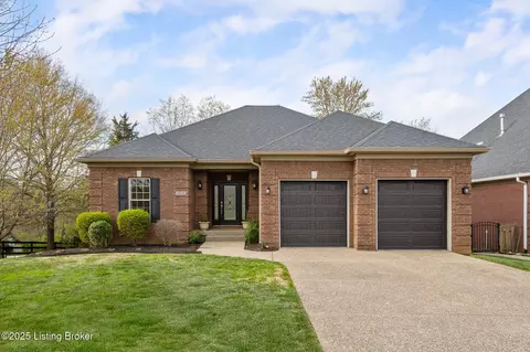 8808 Brook Willow Dr, Louisville, KY 40299