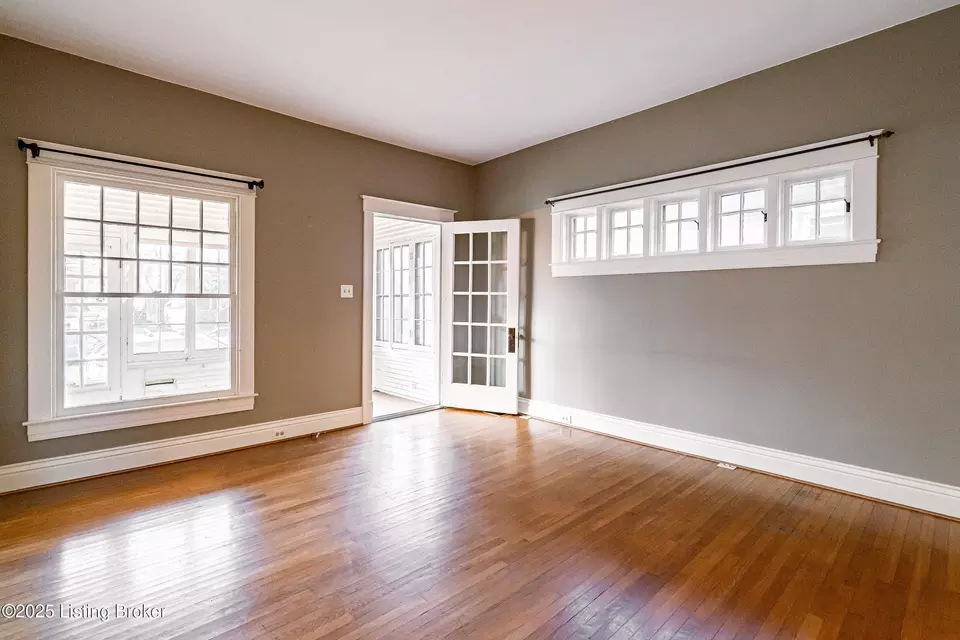Living - 2105 Woodbourne Ave, Louisville, KY 40205 photo 4 of 8