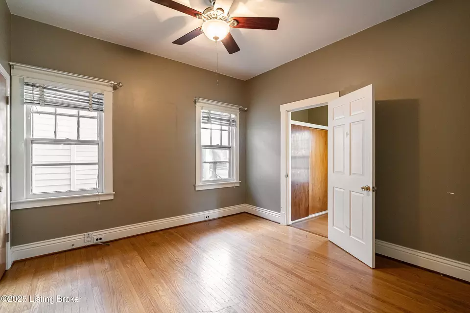 Bedroom - 2105 Woodbourne Ave, Louisville, KY 40205 photo 1 of 6