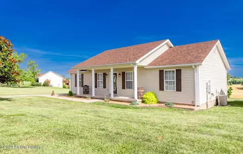Exterior - 522 Mcmurtry Ln, Springfield, KY 40069 photo 3 of 9