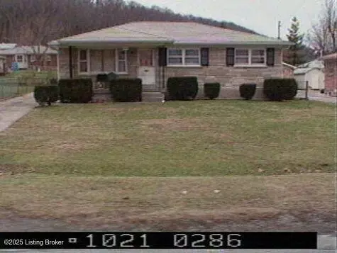 1606 Gagel Ave, Louisville, KY 40216