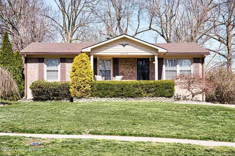 9110 Wanlou Dr, Louisville, KY 40272