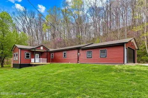 3075 Weavers Run, West Point, KY 40177