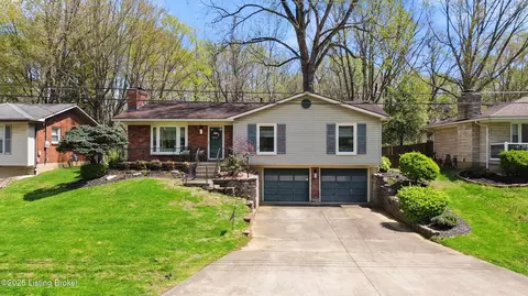 10219 Eve Adam Dr, Louisville, KY 40272