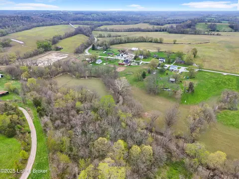View/Area - 10837 Bloomfield Rd, Springfield, KY 40069 photo 10 of 11