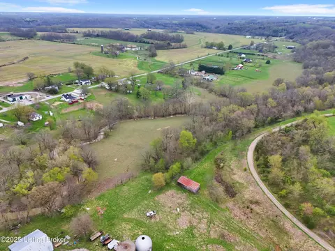 View/Area - 10837 Bloomfield Rd, Springfield, KY 40069 photo 9 of 11
