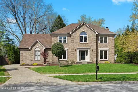 5706 Timber Ridge Dr, Prospect, KY 40059