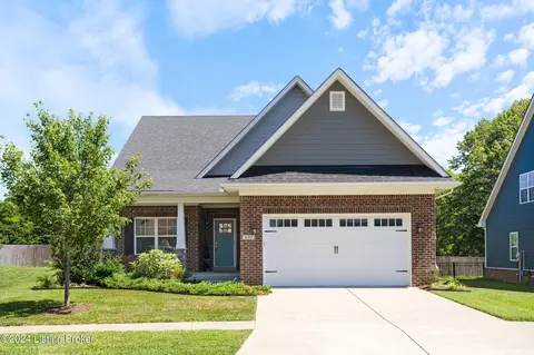 832 Artisan Pkwy, La Grange, KY 40031