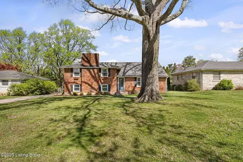 2214 Janlyn Rd, Louisville, KY 40299