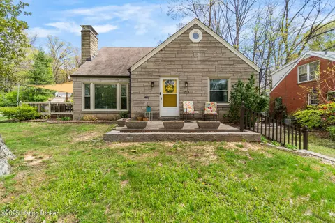 5401 Westhall Ave, Louisville, KY 40214