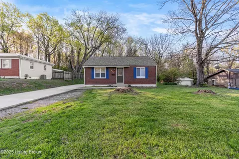 4617 Clayton Ter, Louisville, KY 40214