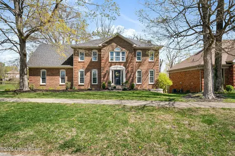 17005 Ashburton Dr, Louisville, KY 40245