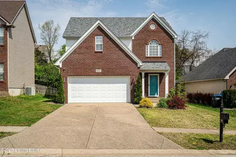 8805 Eli Dr, Louisville, KY 40291