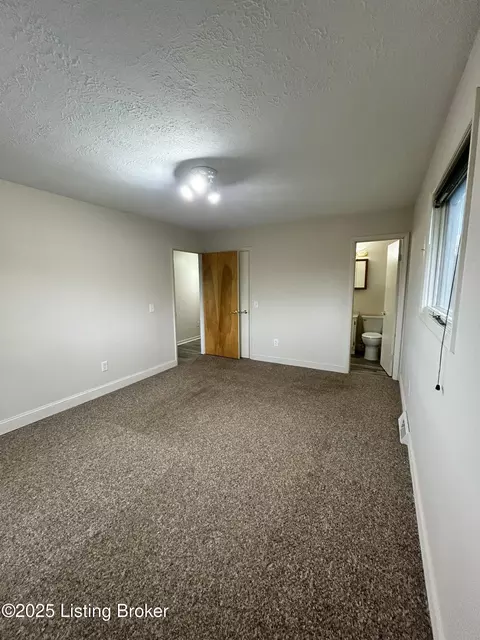 Bedroom - 441 Eastern Drive Dr, Radcliff, KY 40160 photo 2 of 5