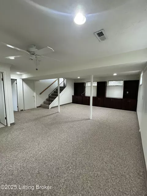 Living - 441 Eastern Drive Dr, Radcliff, KY 40160 photo 9 of 9