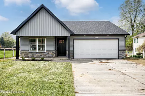 8212 Glaser Ln, Louisville, KY 40291