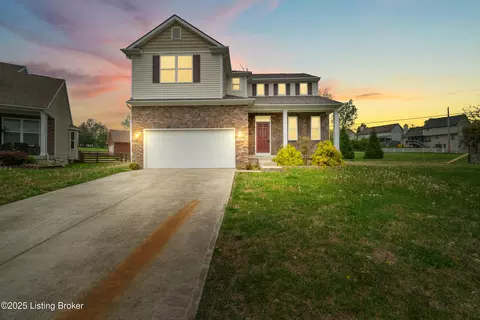 9800 Big Boulder Pl, Louisville, KY 40291