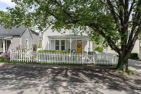 204 E Madison St, La Grange, KY 40031