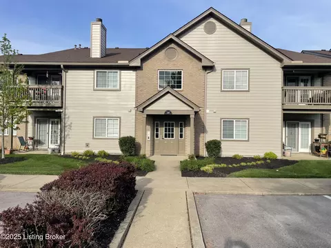 1201 Winter Springs Ct #203, Louisville, KY 40243