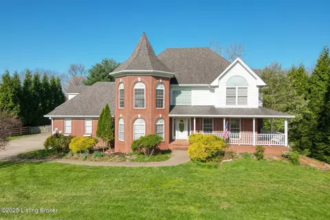 1607 Kamer Dr, La Grange, KY 40031