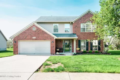 9710 Long Rifle Ln, Louisville, KY 40291