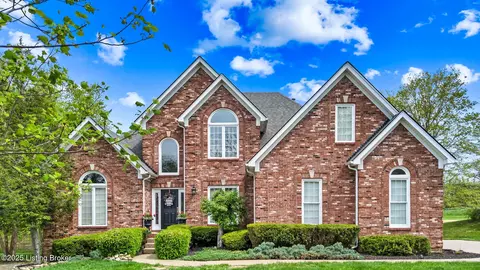 17219 Mallet Hill Dr, Louisville, KY 40245