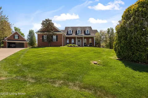 2709 Spring Pond Ct, La Grange, KY 40031