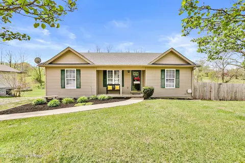 1008 Bradley Dr, Lawrenceburg, KY 40342