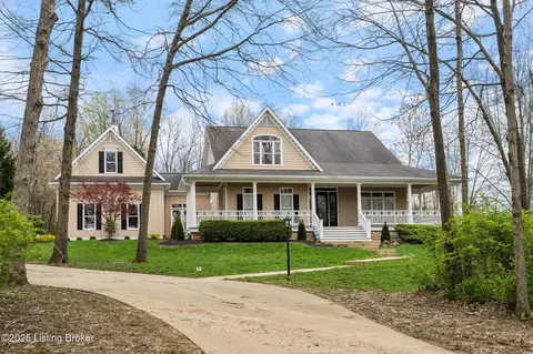 7909 Rollington Rd, Pewee Valley, KY 40056