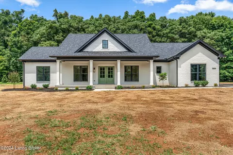 2805 W Hwy 42, La Grange, KY 40031