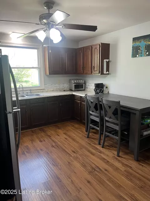 Kitchen - 236 Pendleton Loop, Pendleton, KY 40055 photo 2 of 2