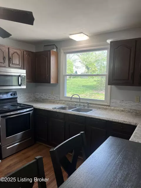 Kitchen - 236 Pendleton Loop, Pendleton, KY 40055 photo 1 of 2