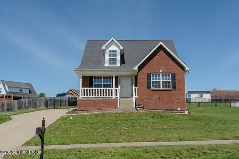 217 Sycamore Dr, Taylorsville, KY 40071