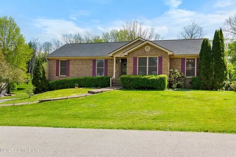 32 Cherokee Dr, Shelbyville, KY 40065