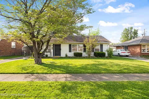 2817 Shannon Dr, Louisville, KY 40220