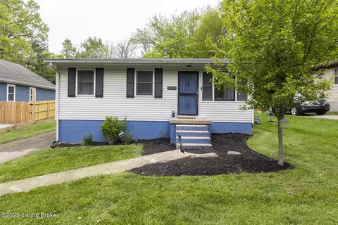 12513 Hiawatha Ave, Louisville, KY 40223
