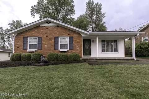 9115 Wanlou Dr, Louisville, KY 40272