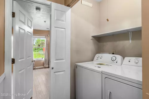 Other - 136 Beechtree Ln, Mount Washington, KY 40047 photo 4 of 5