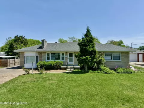8101 Cedar Brook Dr, Louisville, KY 40219
