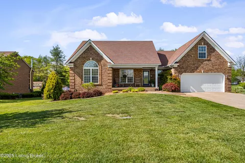284 Saratoga Way, Shepherdsville, KY 40165