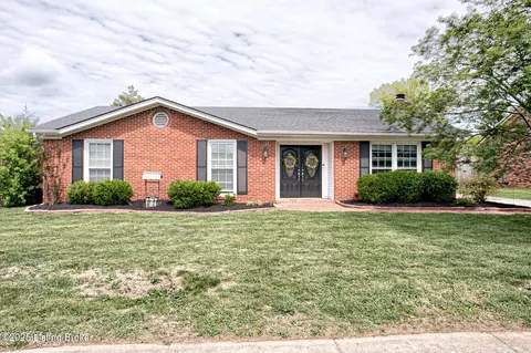 9103 Westport Rd, Louisville, KY 40242