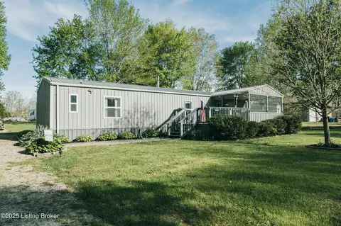 824 Pine Ridge Ln, Hardinsburg, KY 40143
