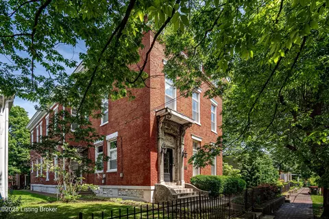 911 E Washington St #3, Louisville, KY 40206