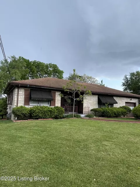 2800 Hikes Ln, Louisville, KY 40218