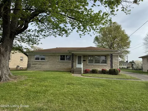 5219 Skylight Dr, Louisville, KY 40258