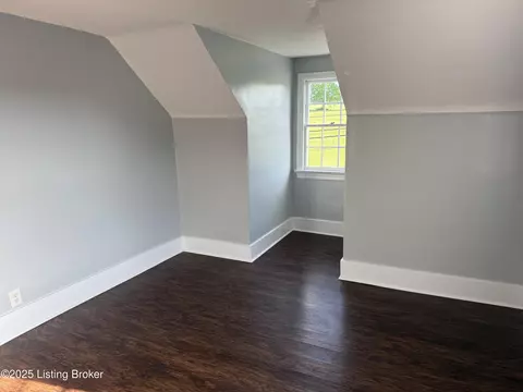 Bedroom - 153 Chaplin Rd, Bloomfield, KY 40008 photo 5 of 6