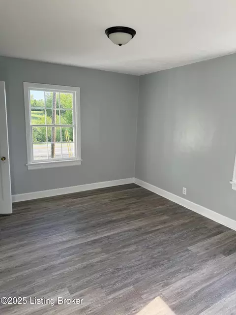 Bedroom - 153 Chaplin Rd, Bloomfield, KY 40008 photo 1 of 6