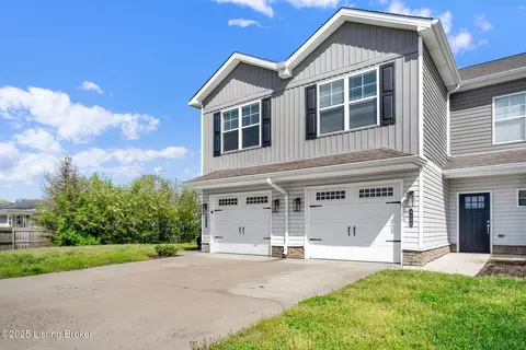 6104 Goalby Dr, Louisville, KY 40258