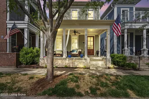 10726 Impatiens St, Prospect, KY 40059